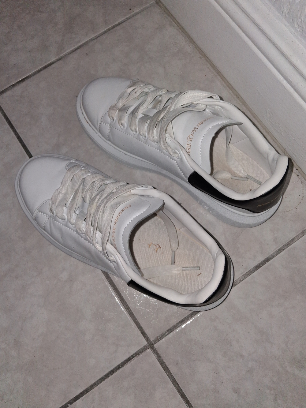 White Leather Men’s Sneakers with Black Heel Accent